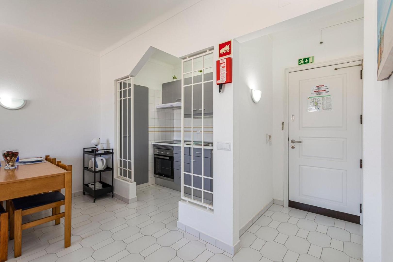 דירות The Albufeira Concierge - Pool & Sunset Balconies מראה חיצוני תמונה
